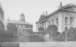 Sheldonian Theatre And Old Clarendon Buildings 1922, Oxford