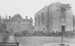 Somerville College Chapel 1937, Oxford