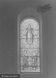 Somerville College, Chapel Window 1937, Oxford