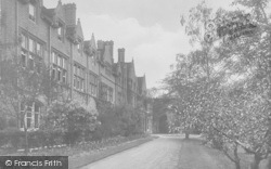 St Hilda's South 1922, Oxford