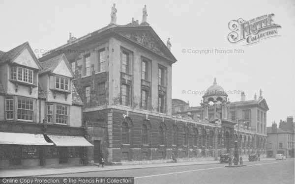 Photo of Oxford, The Queen's College 1937