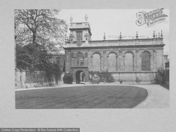 Photo of Oxford, Trinity College Chapel 1890