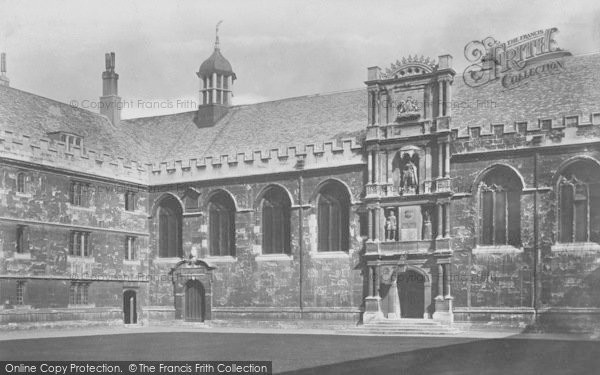 Photo of Oxford, Wadham College Quadrangle 1907