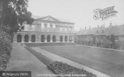 Worcester College Quadrangle 1907, Oxford