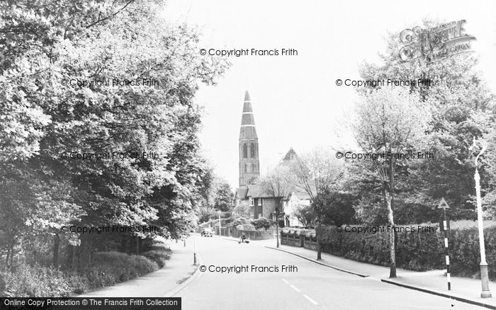 Photo of Oxhey, St Mathew's Church c.1960