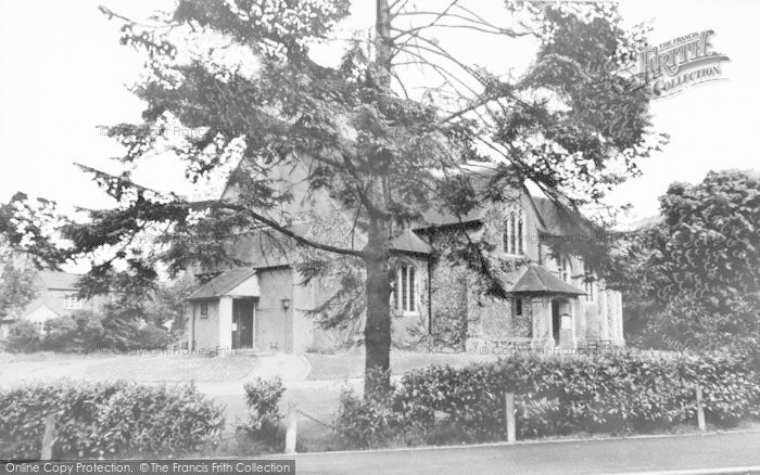 Photo of Oxshott, St Andrew's Church c.1965