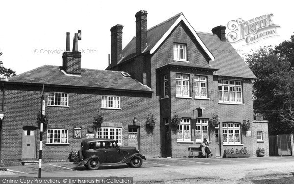 Photo of Oxshott, The Victoria c.1955