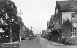 1928, Oxted