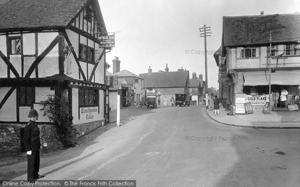 Photo of Oxted, High Street 1928