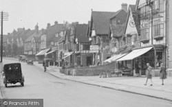 Station Road East 1930, Oxted