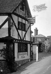 The Bell Inn 1928, Oxted