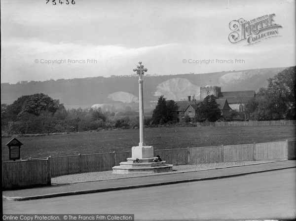 Photo of Oxted, War Memorial 1923