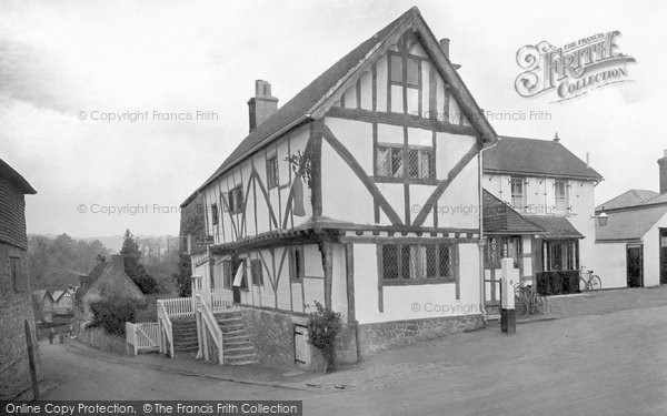 Photo of Oxted, Ye Bell Inn 1921