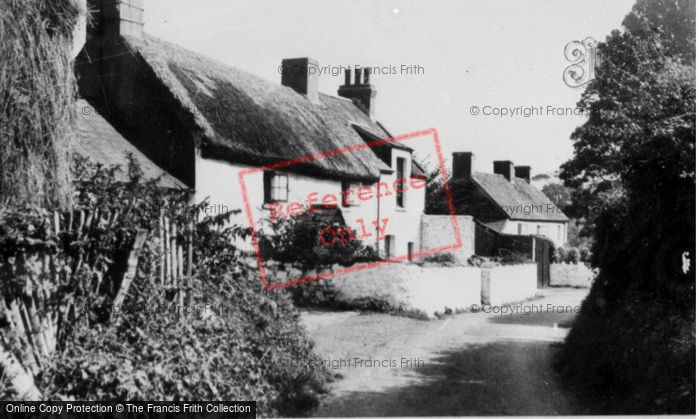 Photo of Oxwich, The Village c.1955