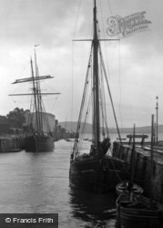 Boats On Moorings c.1923, Padstow