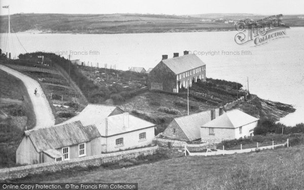 Photo of Padstow, Pilot Cottages 1931