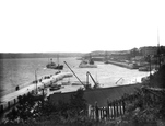 The Quay 1935, Padstow