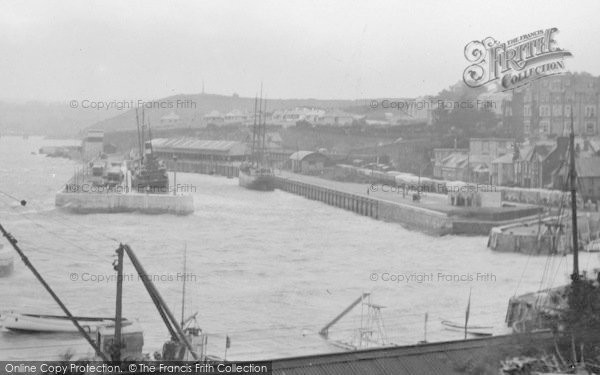 Photo of Padstow, The Quay, Ships 1935