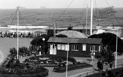 Gardens And Seafront 1933, Paignton