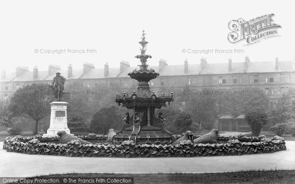 Photo of Paisley, Fountain Gardens 1900
