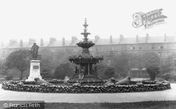 Fountain Gardens 1900, Paisley