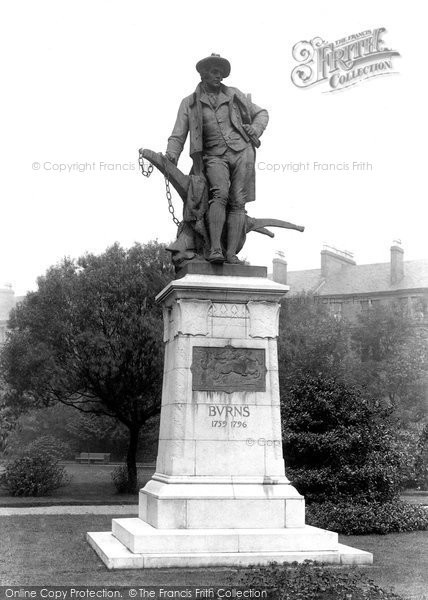 Photo of Paisley, Robert Burns Memorial 1900