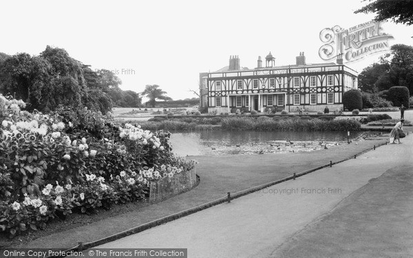 Photo of Palmers Green, Broomfield Park c.1965