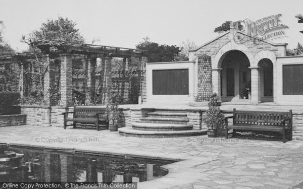 Photo of Palmers Green, Broomfield Park Garden Of Remembrance c.1960