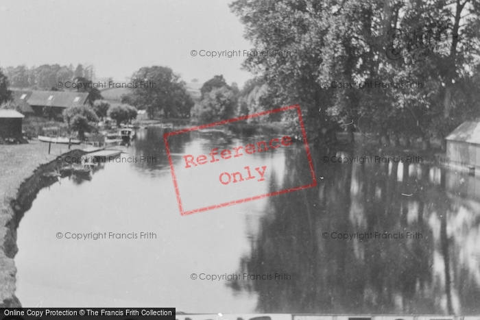 Photo of Pangbourne, From Whitchurch Bridge 1890