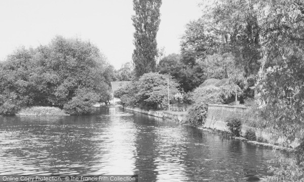Photo of Pangbourne, The River c.1960