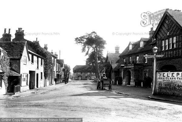 Photo of Pangbourne, The Village 1910