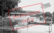 Whitchurch Bridge 1890, Pangbourne