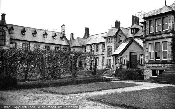 Photo of Pantasaph, St Aloysius High School c.1933
