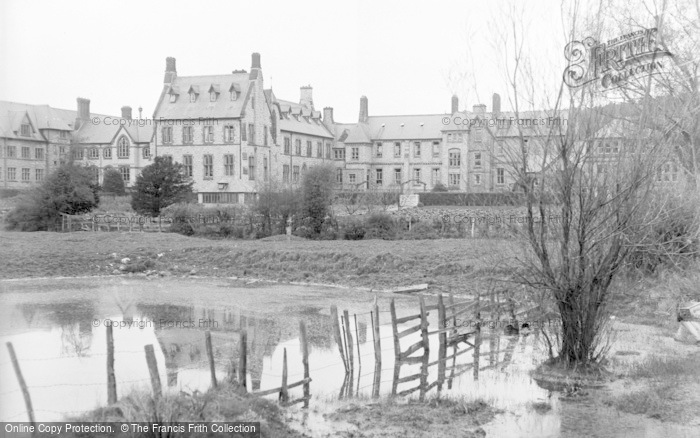 Photo of Pantasaph, St Clare's Convent c.1933