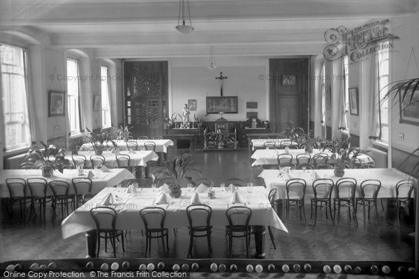 Photo of Pantasaph, The Dining Room, St Aloysius High School c.1933