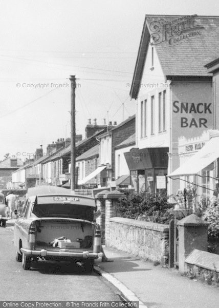 Photo of Par, Snack Bar At Par Green c.1965