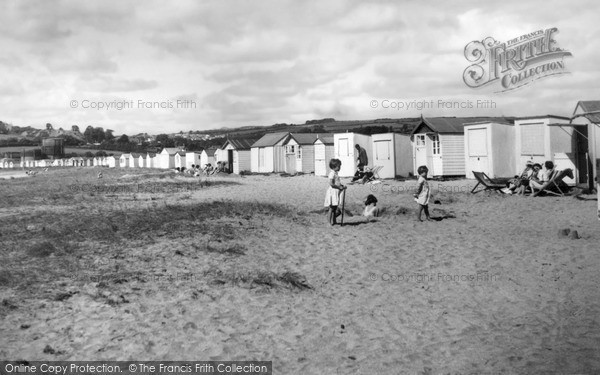 Photo of Par, The Huts c.1960