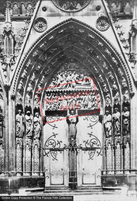 Photo of Paris, Notre Dame, Doorway c.1930