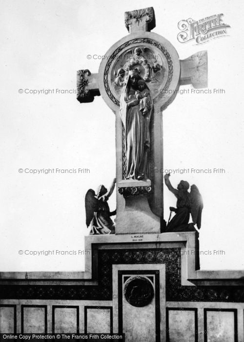 Photo of Paris, Sacré Cœur, Statue c.1930