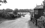 Railway Crossing c.1965, Parkend