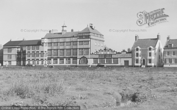 Photo of Parkgate, Mostyn House School c.1935