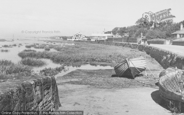 Photo of Parkgate, The Middle Slipway c.1935
