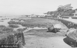 The Middle Slipway c.1935, Parkgate