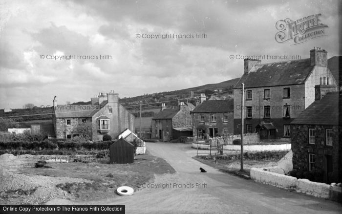 Photo of Parrog, The Village c.1930