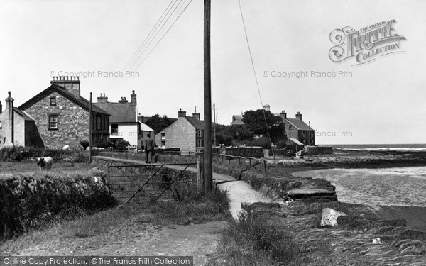 Photo of Parrog, The Village c.1955