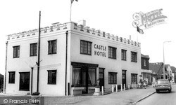 The Castle Hotel c.1960, Peacehaven
