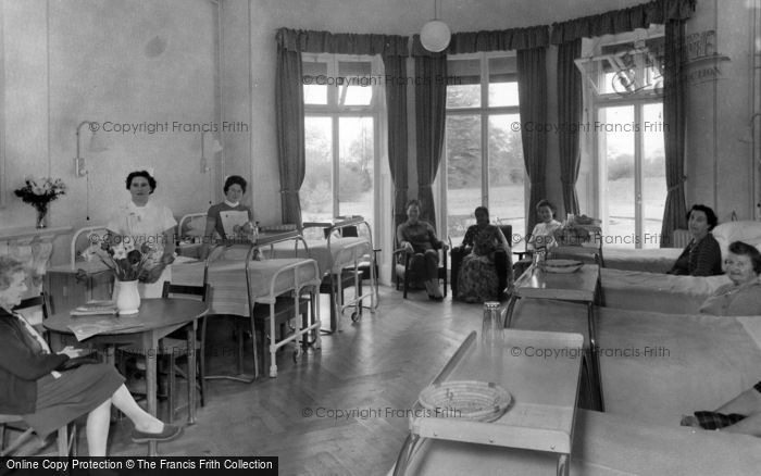 Photo of Pease Pottage, Ward 3, Woodhurst Hospital c.1955