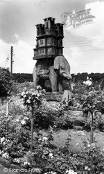 Elephant And Castle c.1955, Peckforton
