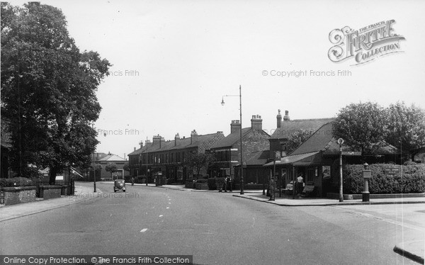 Photo of Peel Green, Liverpool Road c.1955