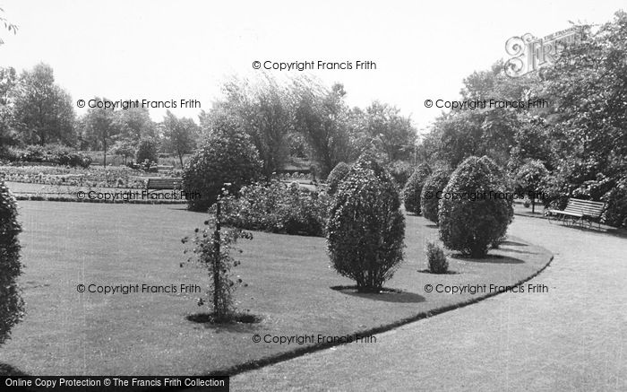 Photo of Peel Green, Winton Park c.1955